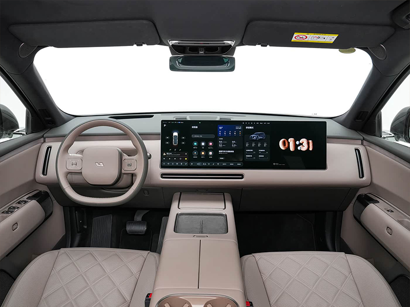 1400x1050_autohomecar__Chto52oG8PqADj4HAGrKeWYiFXE760